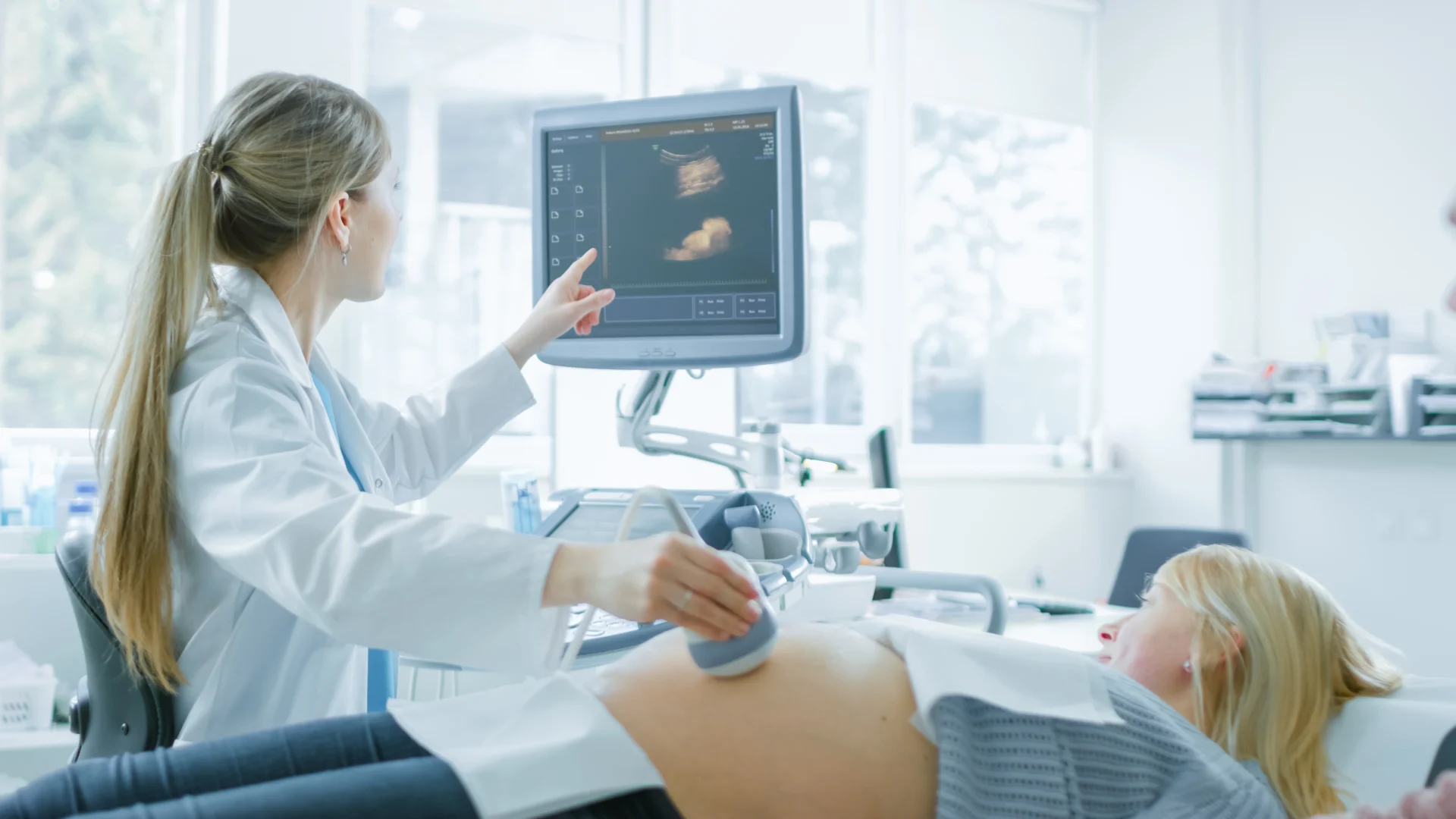 matrix probes ultrasound, 3D/4D imaging ultrasound, big-aperture probes, aberration masks imaging, advanced ultrasound transducers